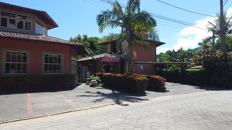 Fachada da Pousada Villa Caiçara